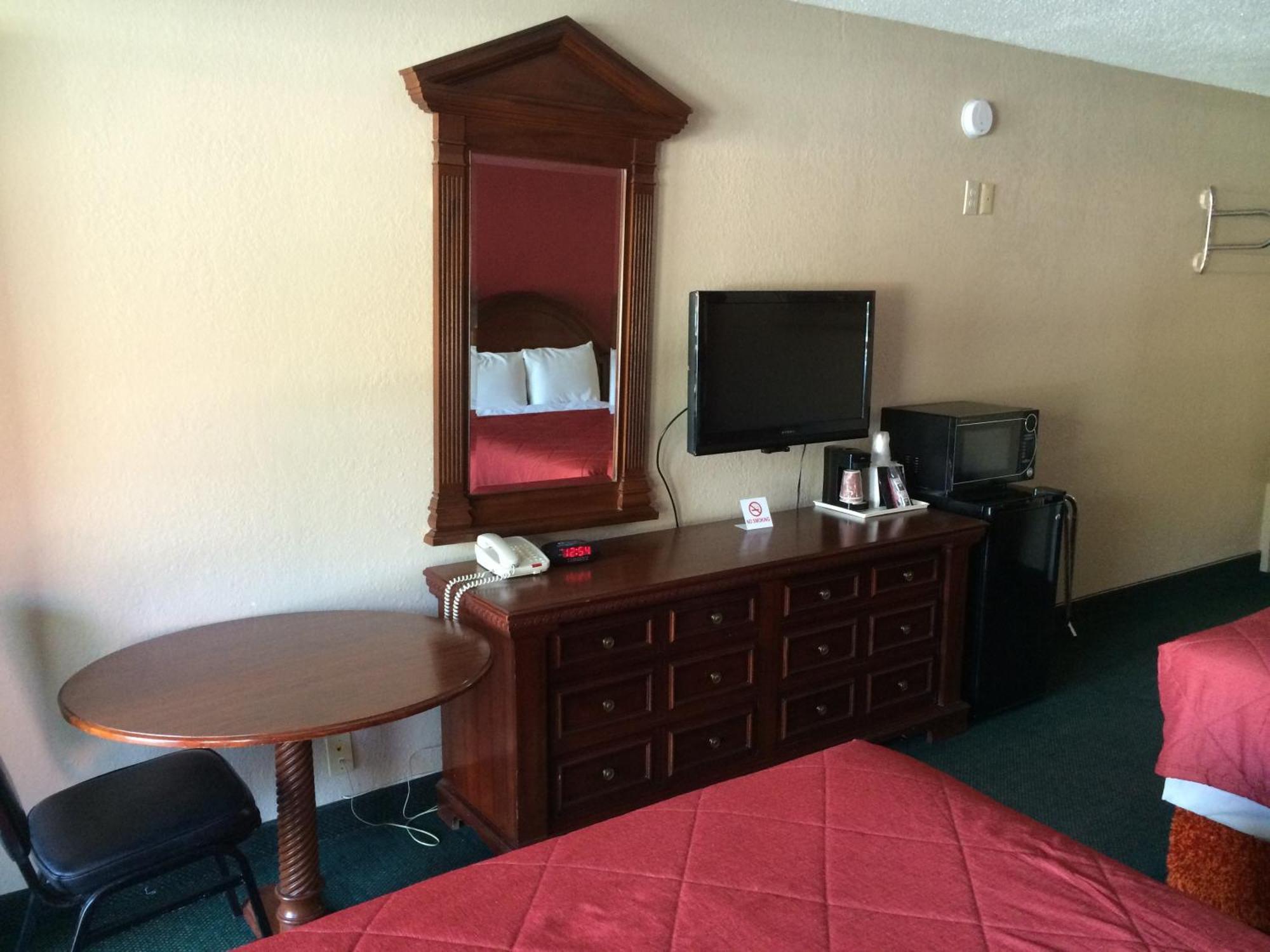 Ruidoso Downs Bestway Inn חדר תמונה